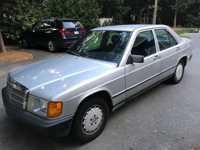 1985 Mercedes-Benz 190-Series - photo 2