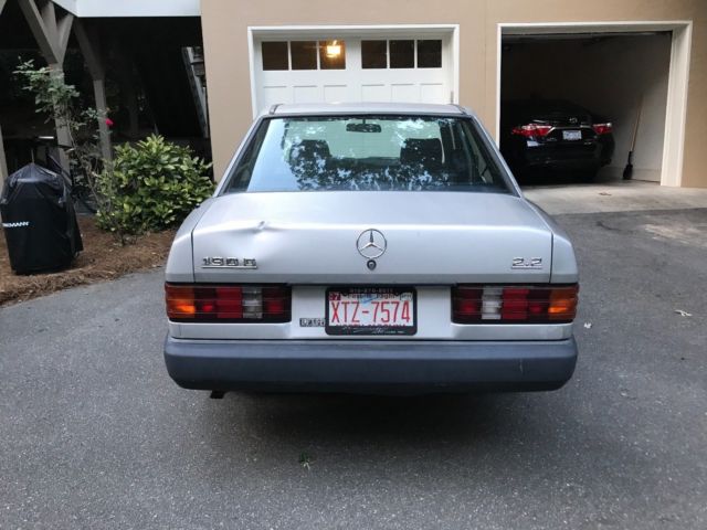 1985 Mercedes-Benz 190-Series - photo 7