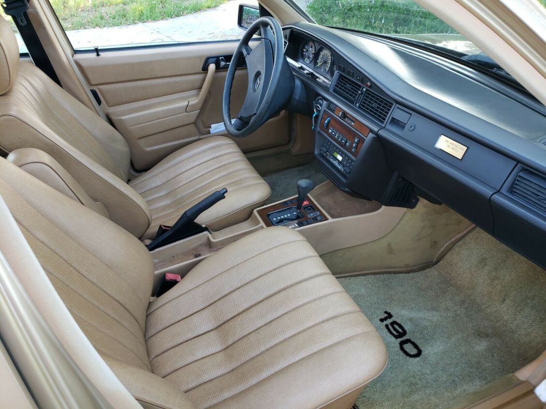 1985 Mercedes-Benz 190-Series - photo 10