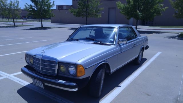 1985 Mercedes 300 Coupe Diesel only 161 k miles 1985 Mercedes-Benz 300-Series Coupe