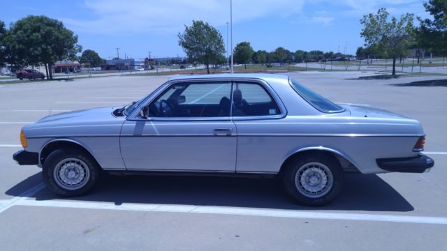 1985 Mercedes-Benz 300-Series 300 CD - photo 2
