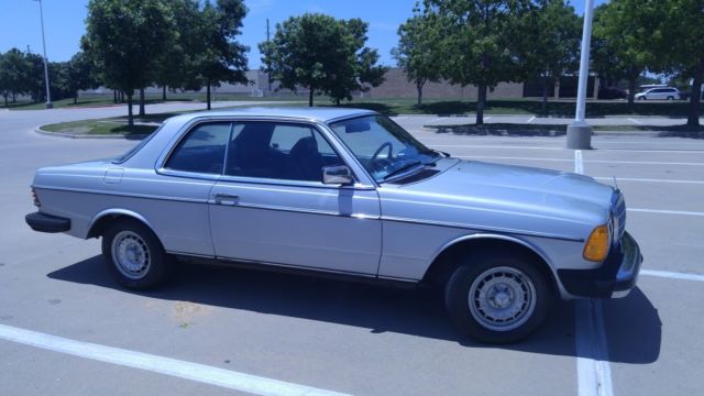 1985 Mercedes-Benz 300-Series 300 CD - photo 3