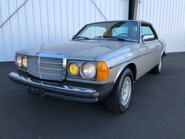 1985, Mercedes, 300CD, Coupe, C123 1985 Mercedes-Benz 300-Series