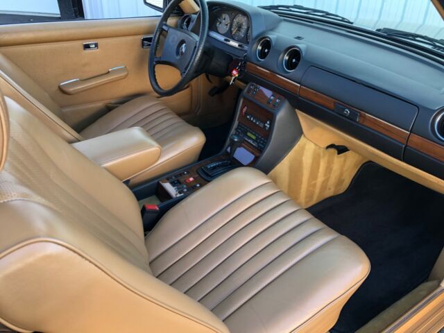 1985 Mercedes-Benz 300-Series - photo 10
