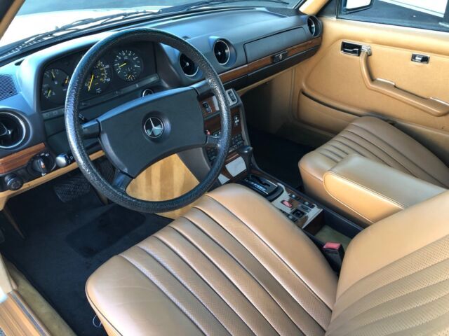 1985 Mercedes-Benz 300-Series - photo 8