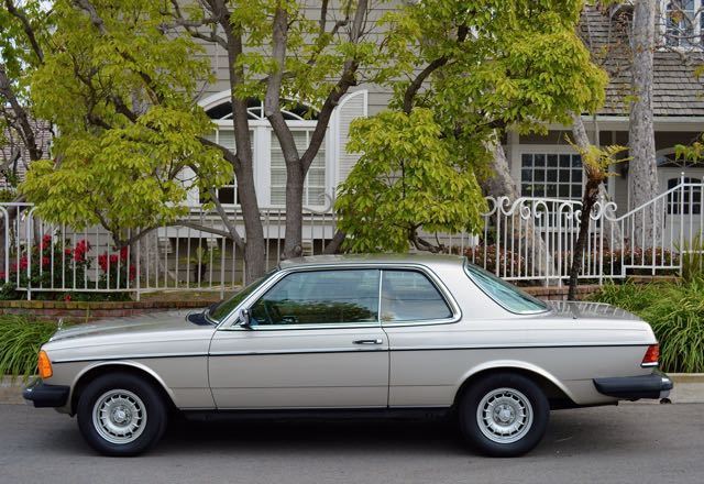 1985 Mercedes-Benz 300-Series - photo 4