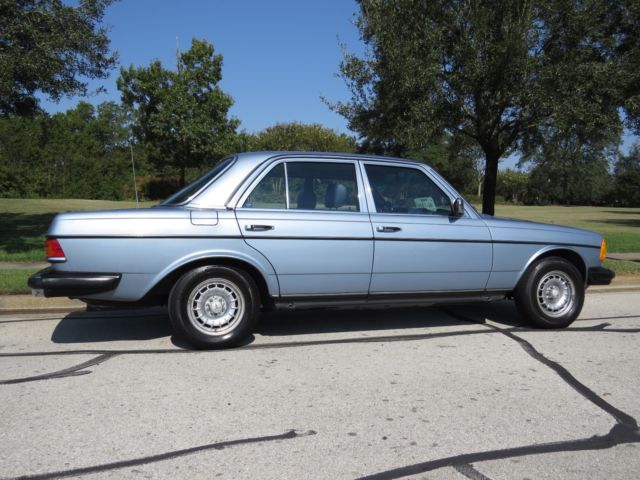 1985 Mercedes-Benz 300-Series 300D - photo 4