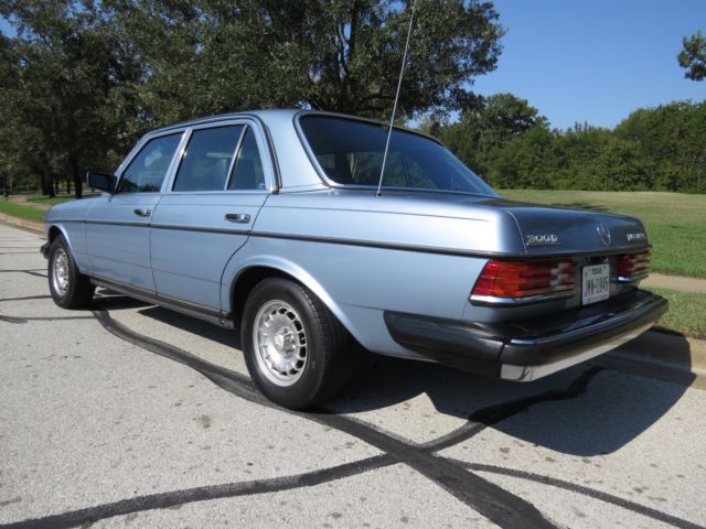 1985 Mercedes-Benz 300-Series 300D - photo 7