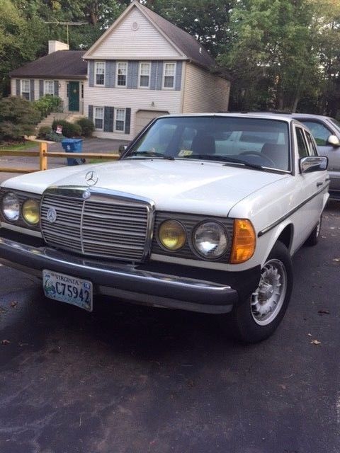 1985 Mercedes-Benz 300-Series 300TD - photo 2