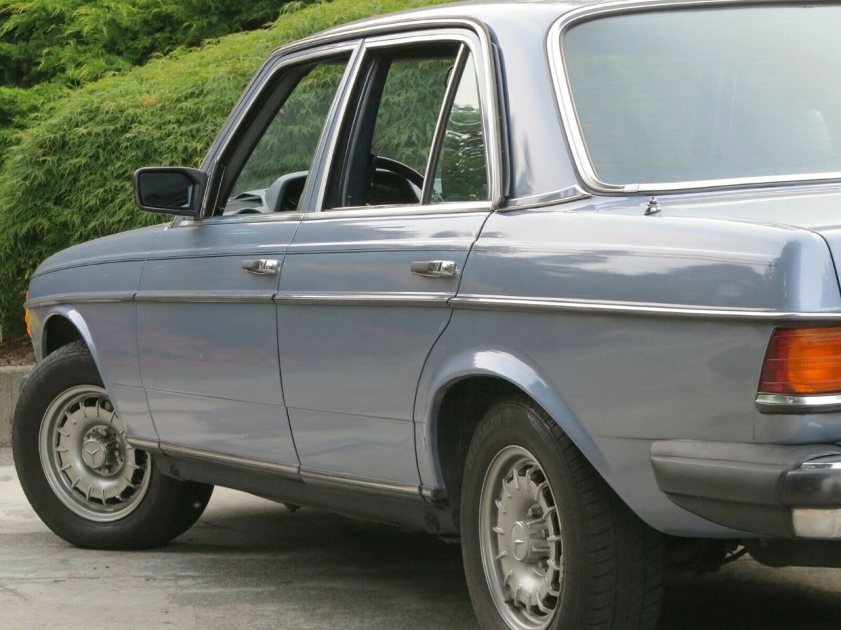 1985 Mercedes-Benz 300-Series 300D Turbodiesel - photo 11