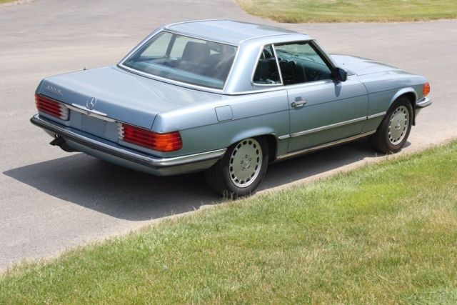 1985 Mercedes-Benz SL-Class convertible - photo 10