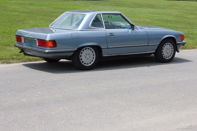 1985 Mercedes-Benz SL-Class convertible - photo 5