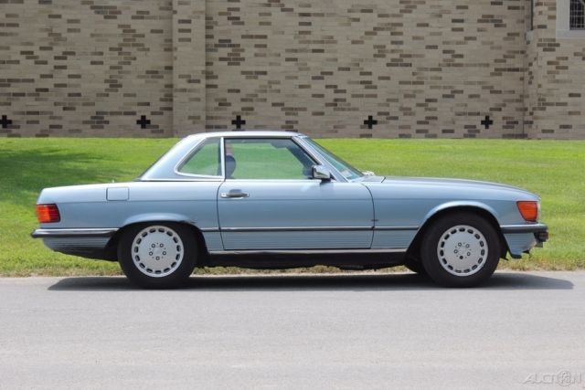 1985 Mercedes-Benz SL-Class convertible - photo 9