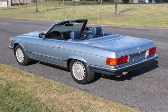 1985 Mercedes-Benz SL-Class convertible - photo 5