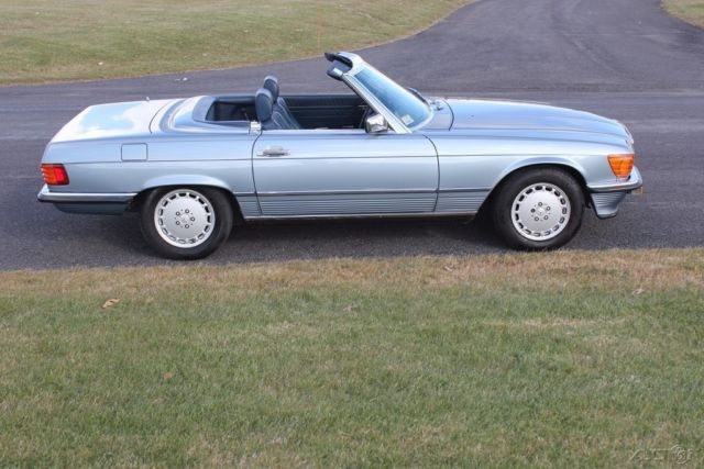 1985 Mercedes-Benz SL-Class convertible - photo 9