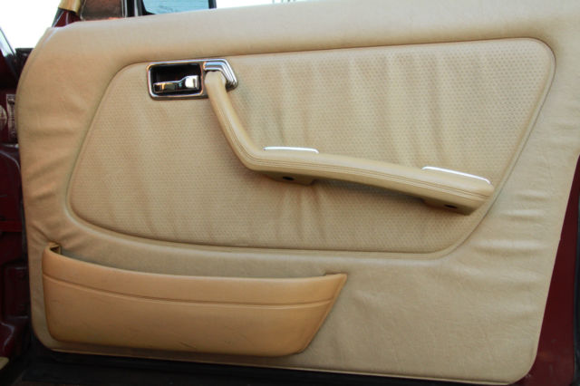 1985 Mercedes-Benz 300-Series - photo 13