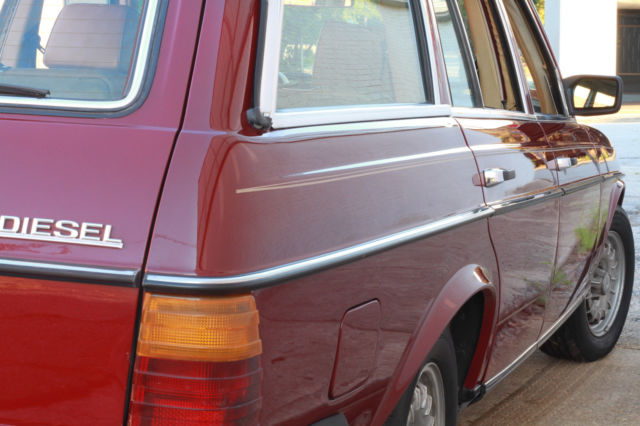 1985 Mercedes-Benz 300-Series - photo 8