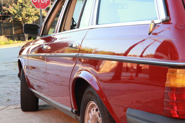 1985 Mercedes-Benz 300-Series - photo 9
