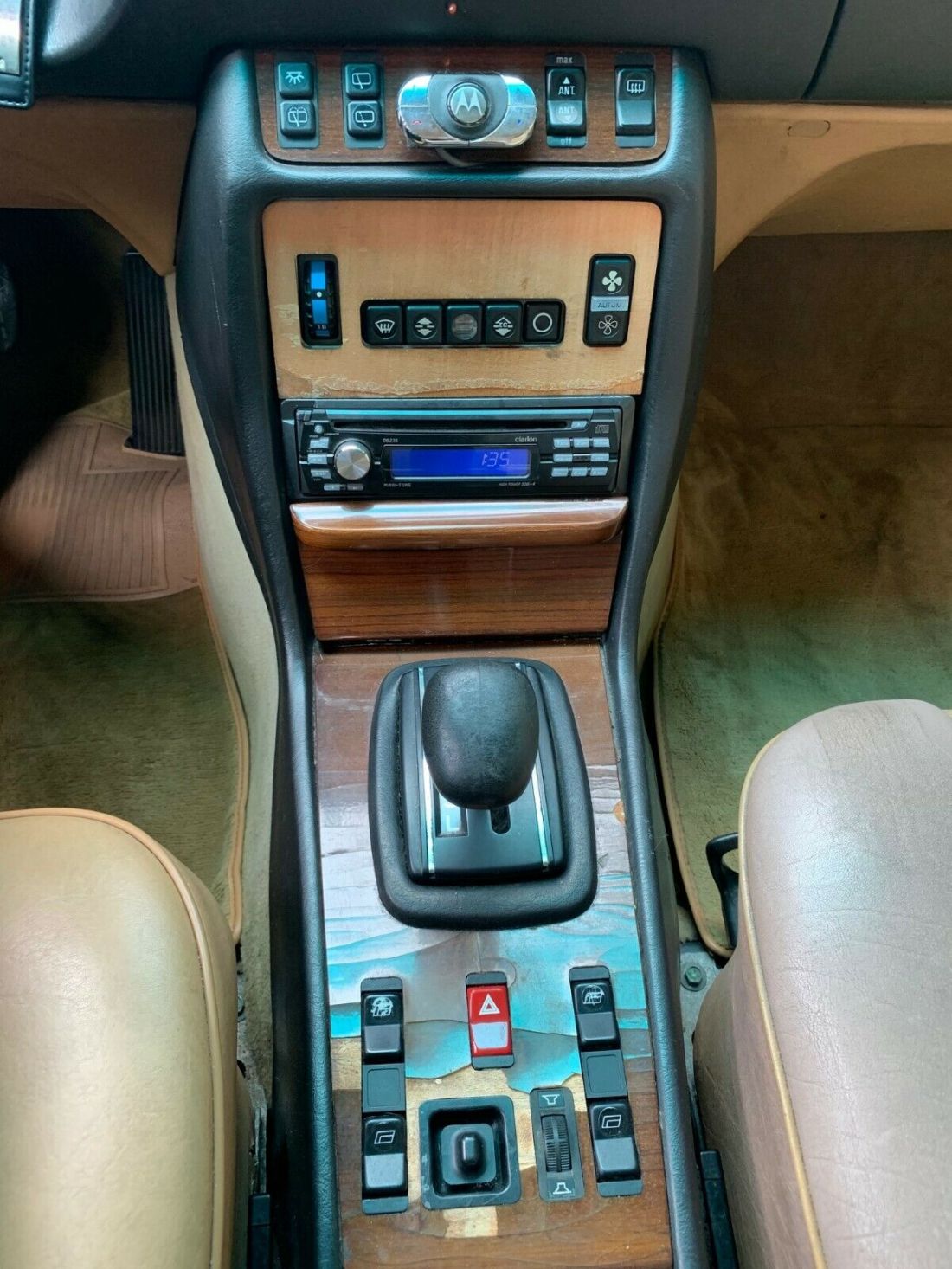 1985 Mercedes-Benz 300-Series - photo 13
