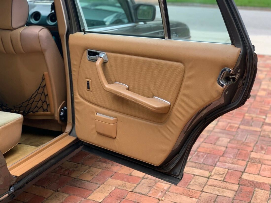 1985 Mercedes-Benz 300-Series - photo 7