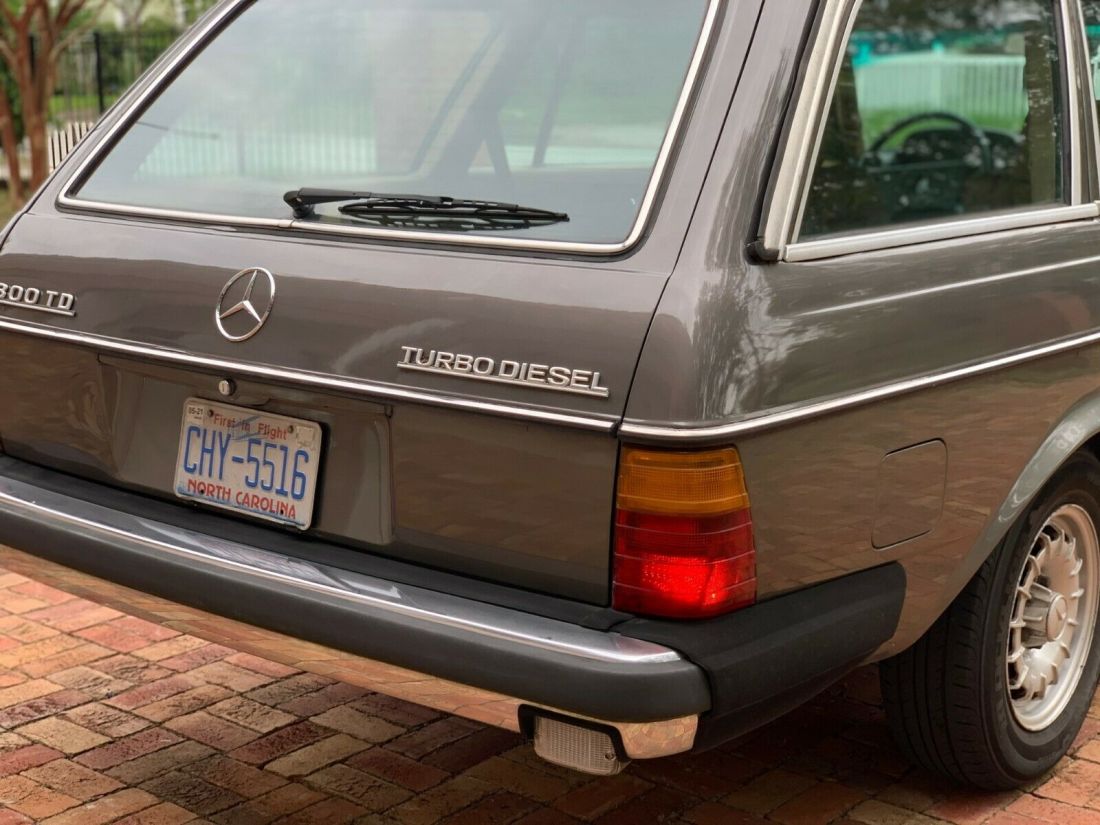 1985 Mercedes-Benz 300-Series - photo 9