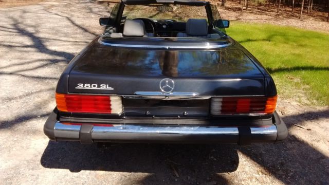 1985 Mercedes-Benz SL-Class - photo 5