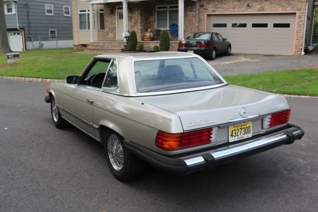 1985 Mercedes-Benz SL-Class - photo 6