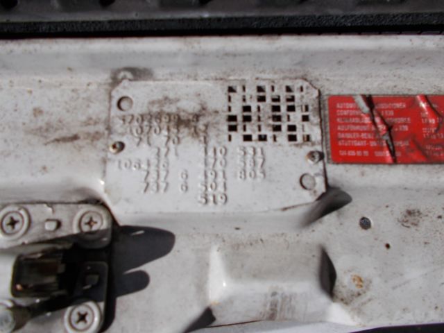 1985 Mercedes-Benz 300-Series 380SL - photo 12