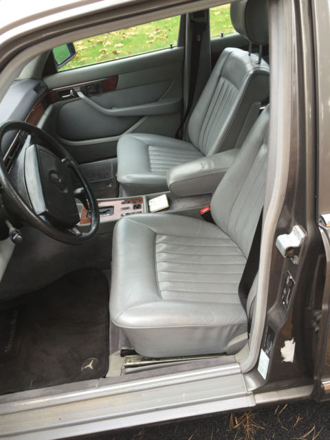 1985 Mercedes-Benz 500-Series 4 Door Sedan - photo 6