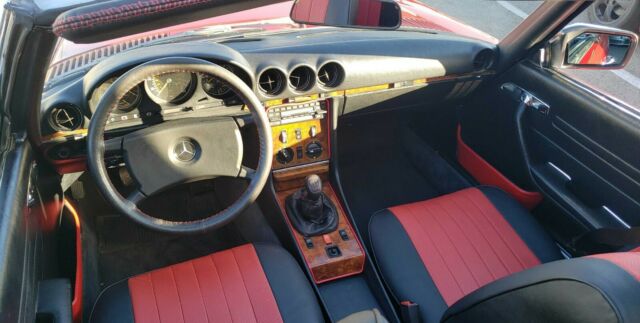 1985 Mercedes-Benz SL-Class - photo 11
