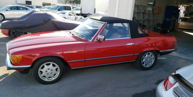 1985 Mercedes-Benz SL-Class - photo 2