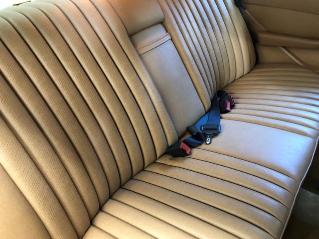 1985 Mercedes-Benz 300-Series - photo 10