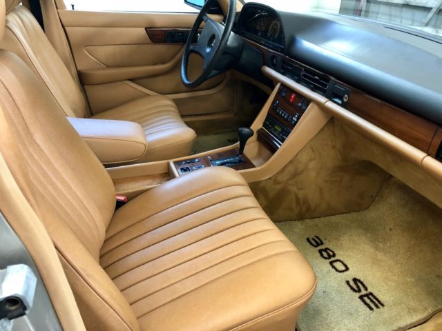 1985 Mercedes-Benz 300-Series - photo 5