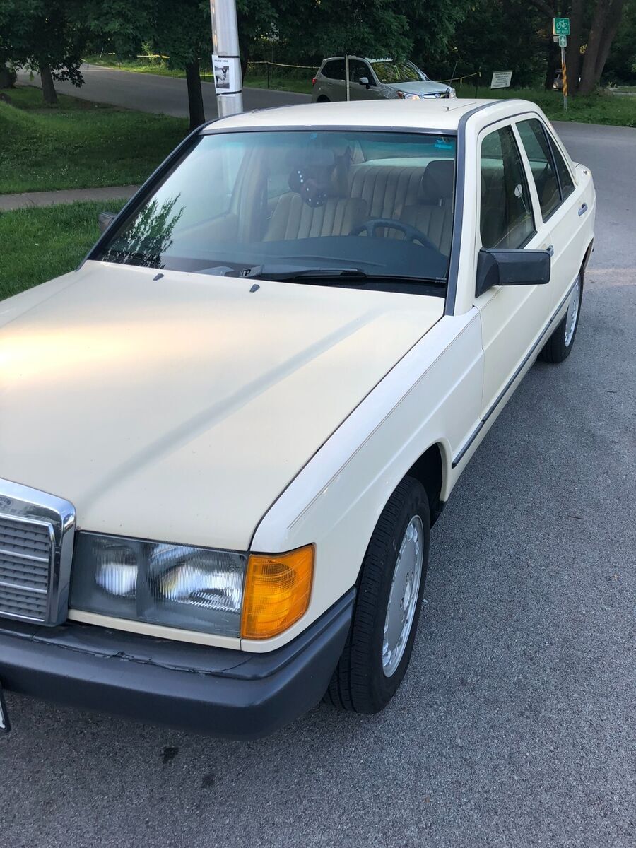 1985 Mercedes-Benz 190-Series - photo 4