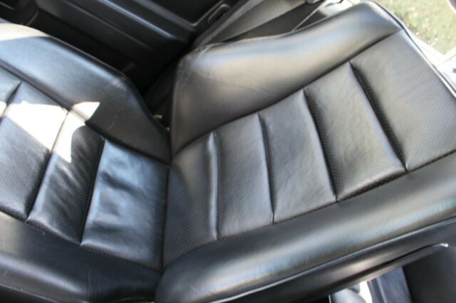 1985 Mercedes-Benz 190-Series 4dr Sedan 190E-16V 2.3 - photo 11