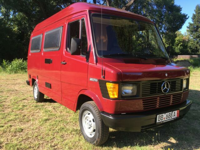 1985 Mercedes-Benz 207D Camper Van! Only 16k og miles. Beautiful! No Reserve. 1985 Mercedes-Benz Sprinter