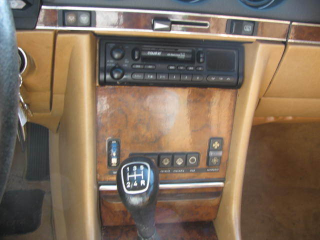 1980 Mercedes-Benz SL-Class - photo 6