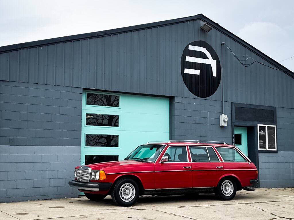 1985 Mercedes-Benz 280 TE - photo 2