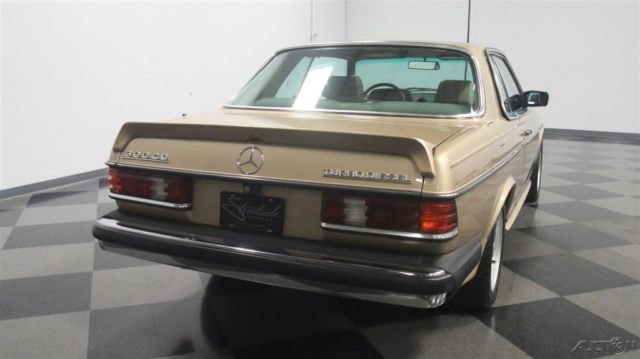 1985 Mercedes-Benz 300-Series 2 Dr Turbodiesel - photo 12