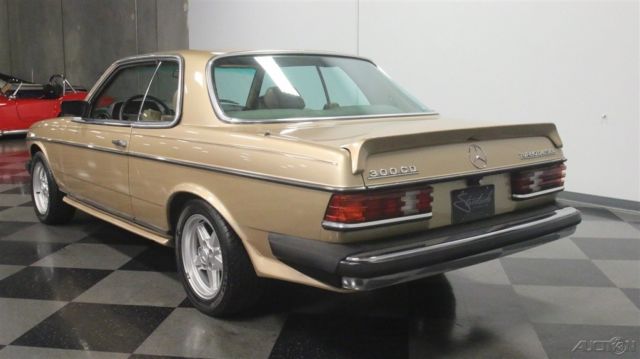 1985 Mercedes-Benz 300-Series 2 Dr Turbodiesel - photo 9