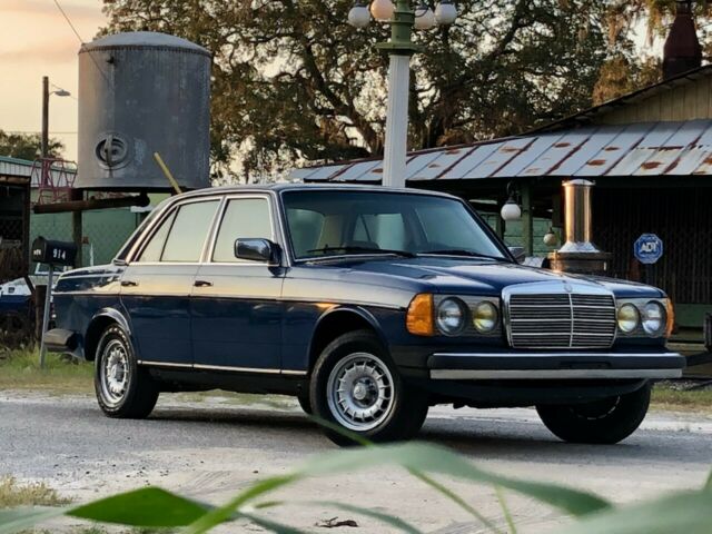 1985 Mercedes-Benz 300-Class 300 D 4dr Turbodiesel 1-OWNER 1985 Mercedes-Benz 300-Series 300 D 4dr Turbodiesel Sedan