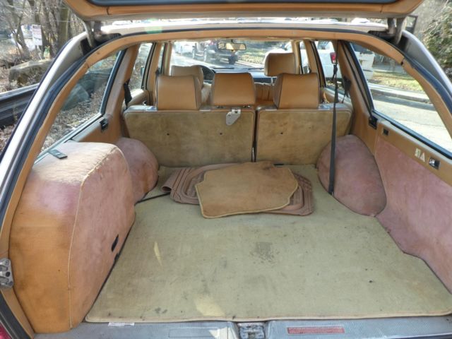 1985 Mercedes-Benz 300-Series 300TD-T - photo 11