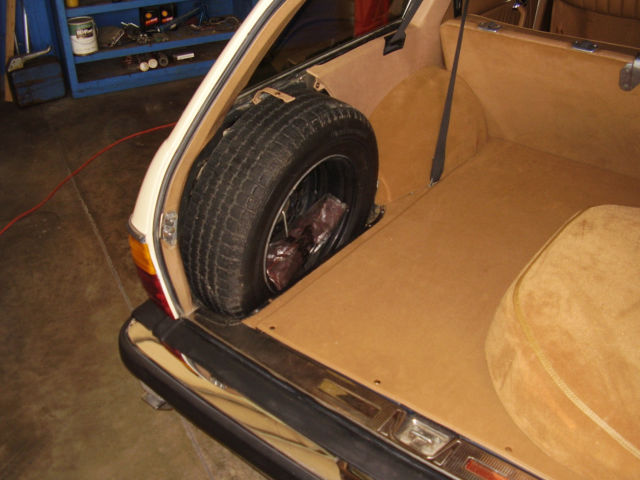 1985 Mercedes-Benz 300-Series 5 Door Wagon - photo 6