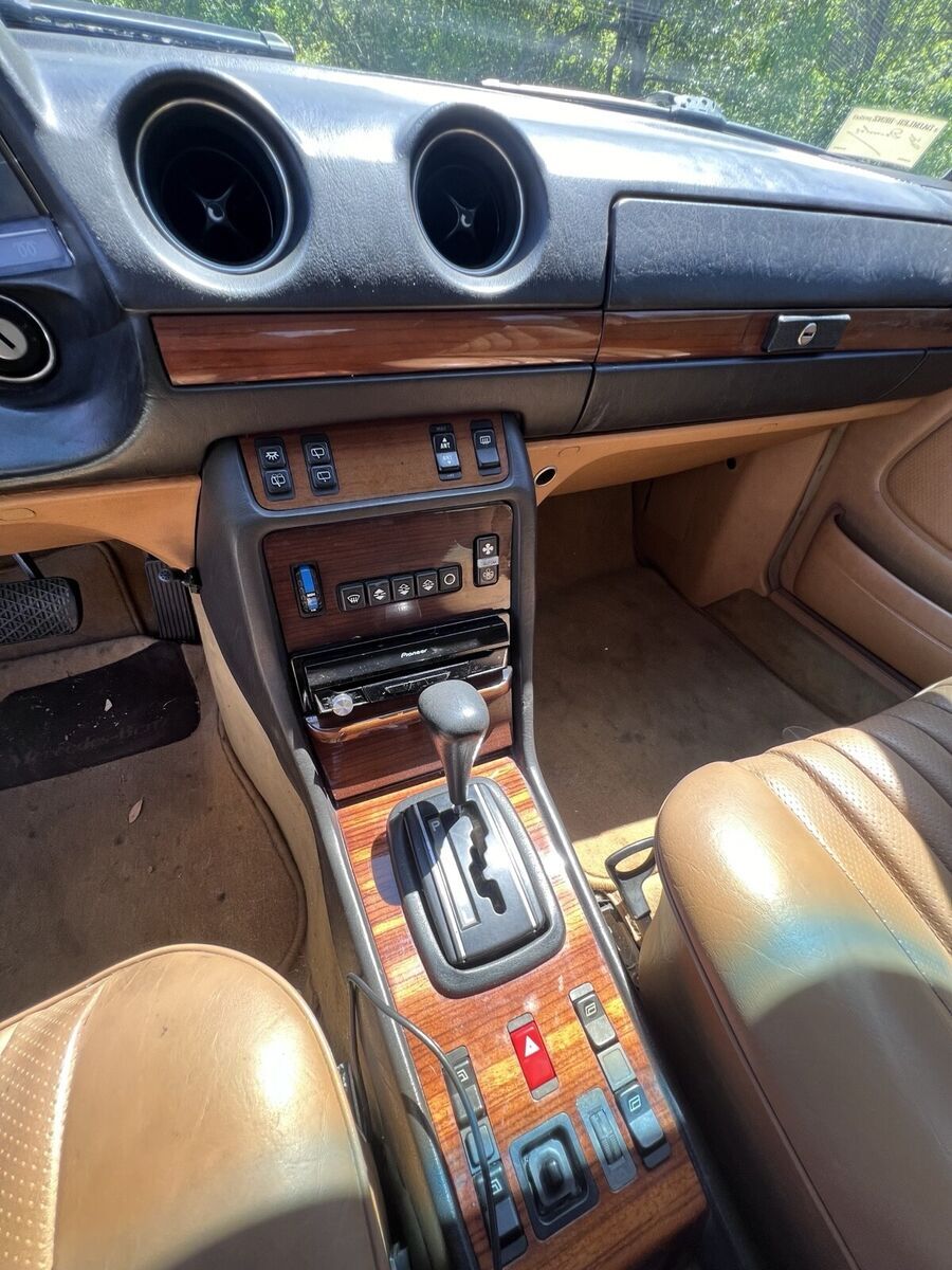 1985 Mercedes-Benz 300-Series TDT - photo 11