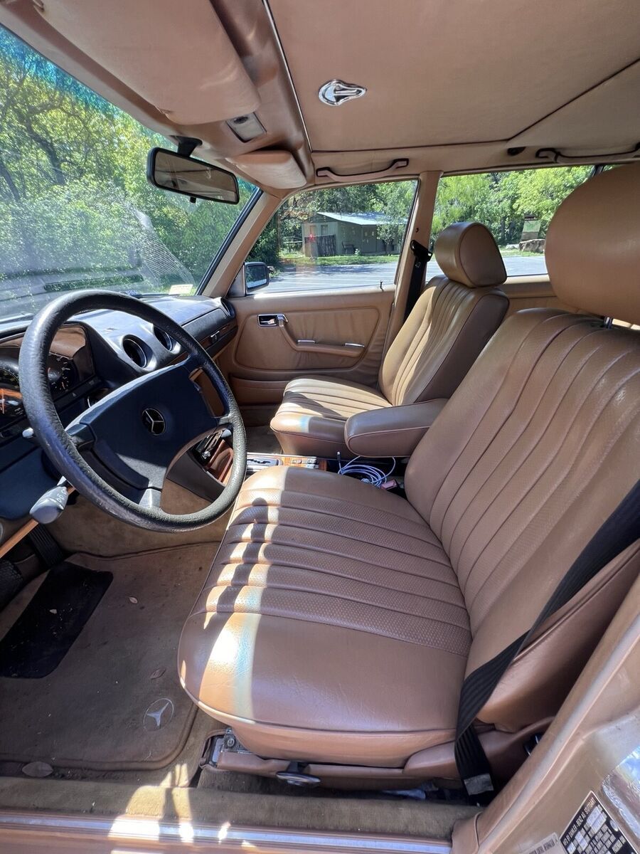 1985 Mercedes-Benz 300-Series TDT - photo 9