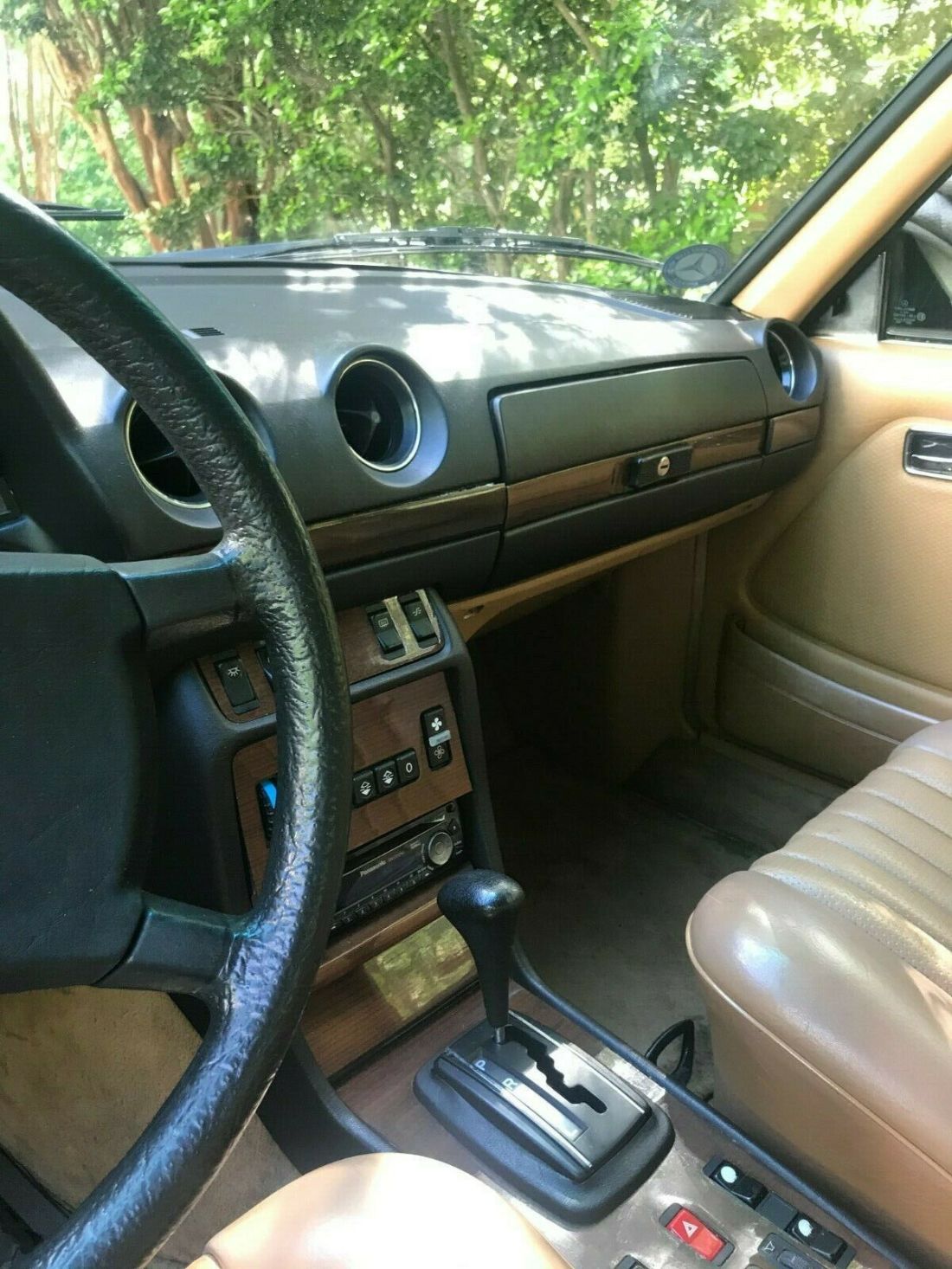 1985 Mercedes-Benz 300-Series CDT - photo 6