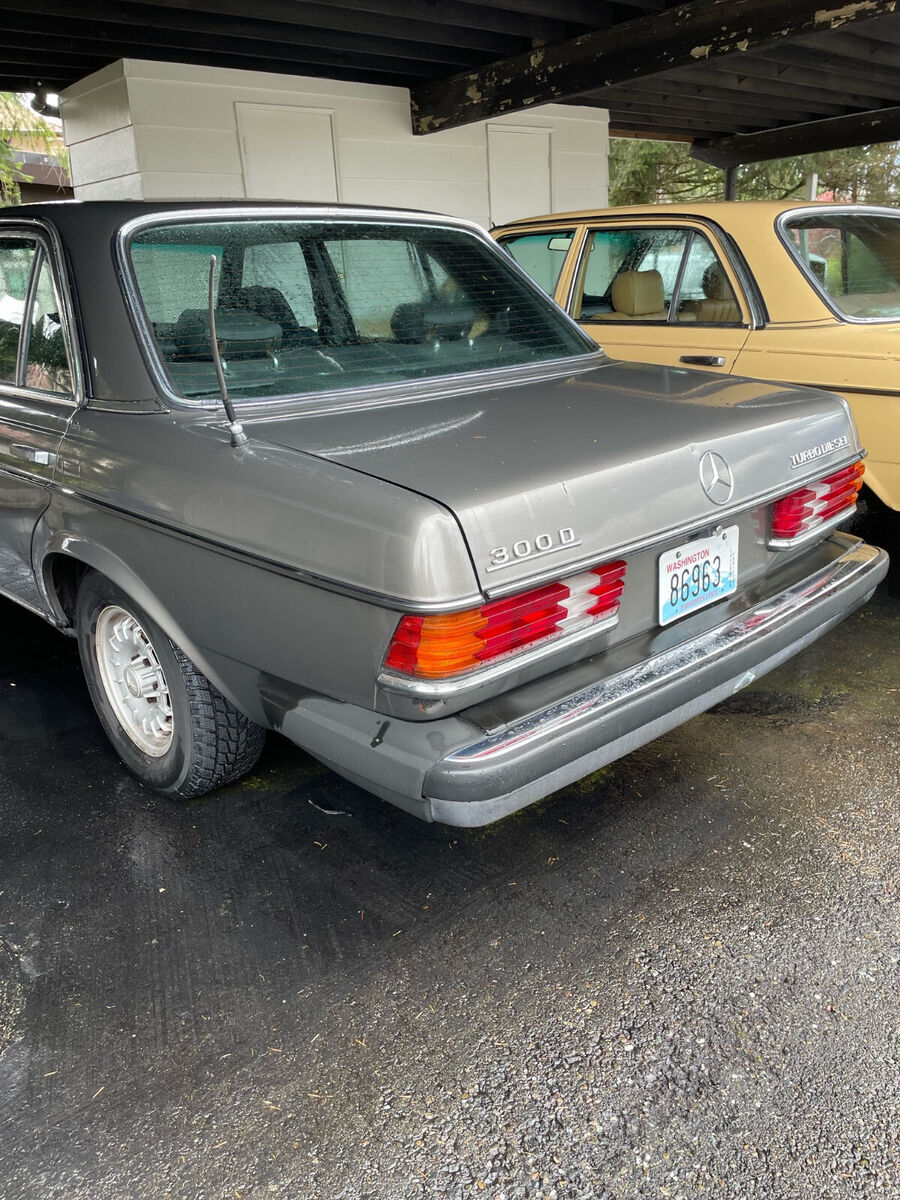 1985 Mercedes-Benz 300-Series 300D, W123, TURBO DIESEL, - photo 2