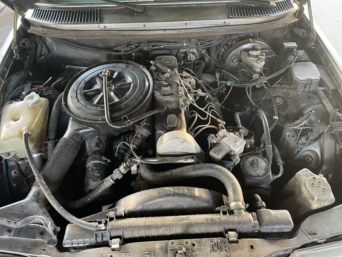 1985 Mercedes-Benz 300-Series 300D, W123, TURBO DIESEL, - photo 6