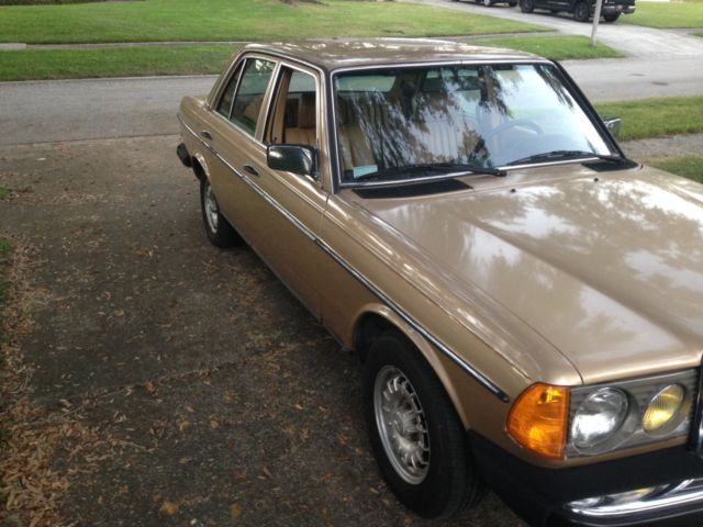 1985 Mercedes-Benz 300-Series - photo 3