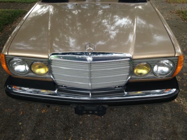 1985 Mercedes-Benz 300-Series - photo 4